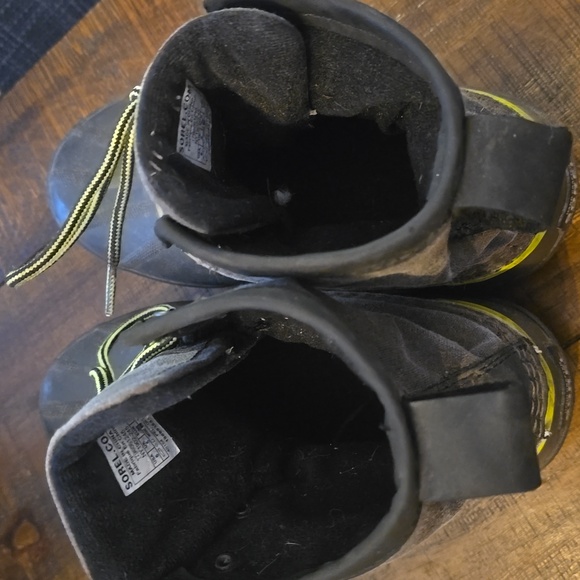 Mens Sorel Boots - Picture 7 of 10
